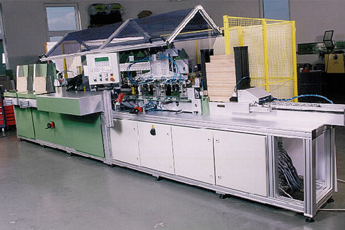 Presse de production - TRP series - Gebr. Schröder GmbH - pour bois / automatique / à chaud