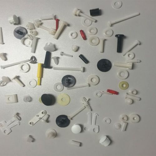 Injection plastique pièces techniques - CTE Croisset Thermoplastic Eng. - polyamide / ABS / PEEK