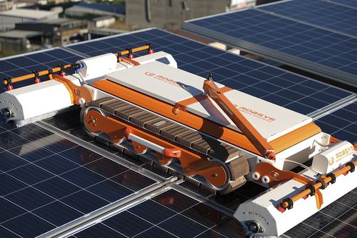 Robot de nettoyage pour panneaux solaires - RTM PRO - Robsys Europe GmbH - nettoyage à sec / nettoyage humide
