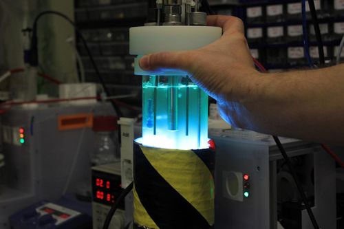Source lumineuse à LED - JFermi Biotechnology Kft. - RVB / réglable / USB