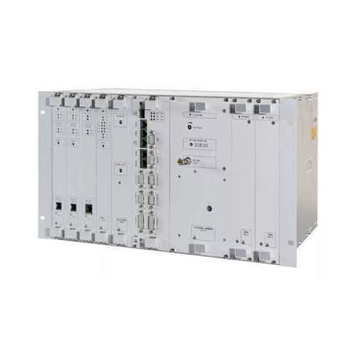 Automate programmable compact - ETL600 R4 - Hitachi Energy - intégré