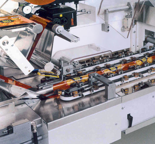 Machine d'emballage flowpack - FT130 - Bradman Lake Ltd. - servocommandée / à avance manuelle / horizontale