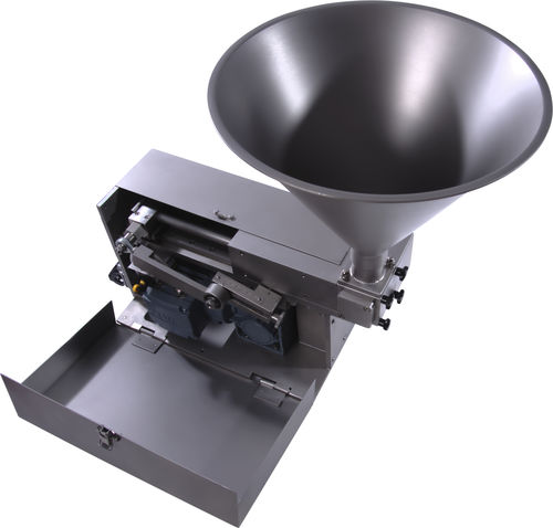 Remplisseuse automatique - FM10 FM100 - Gustav Obermeyer GmbH u Co KG - de bouteilles / pour produits épais / de produits liquides