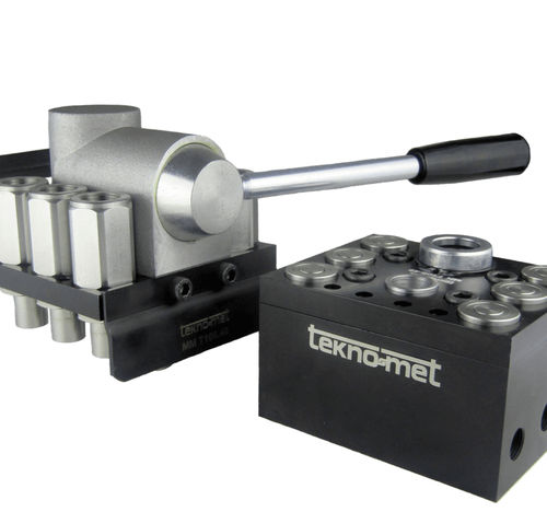 Multi-raccord hydraulique - T108M - TEKNO-MET BAĞLANTI ELEMANLARI SAN. ve TİC. LTD. ŞTİ - 6-raccords