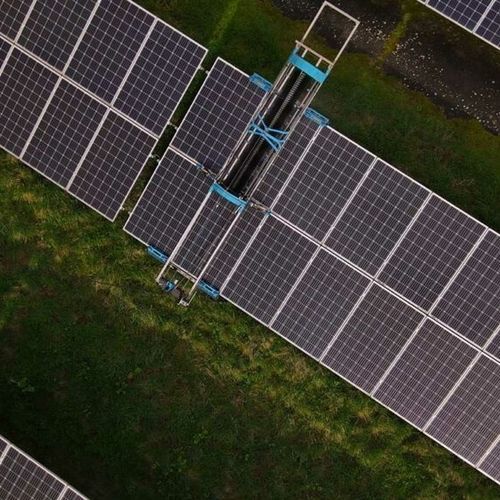 Robot de nettoyage pour panneaux solaires - WetSlider XL - PV  - AX Solar Robot - nettoyage humide