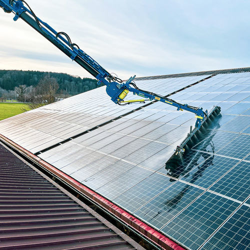 Système de nettoyage pour panneau solaire - SunBrush mobil GmbH - à brosse / pour applications photovoltaïques / pour extérieur