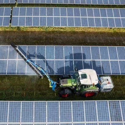 Système de nettoyage pour panneau solaire - TrackFlex - SunBrush mobil GmbH - à brosse / pour applications photovoltaïques / mobile