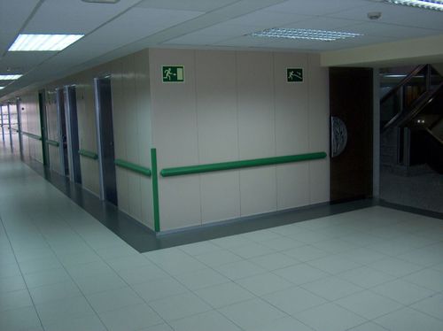 Protection murale en aluminium - TTH - Toptop Técnicos En Protección - blanche / bleue / brune