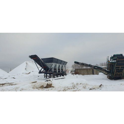 Trémie d'alimentation - Polygonmach - de dosage / pour engin mobile / pour bacs