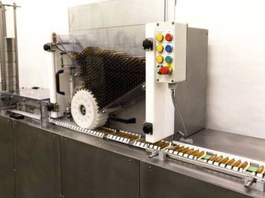 Machine d'emballage d'ampoules - DEREMAUX - automatique / à avance manuelle / horizontale