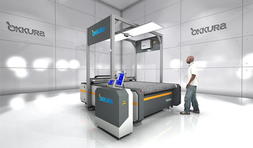 Machine de découpe à couteau - OKC1620U - Okkura Limited - pour caoutchouc / pour mousse / pour PVC