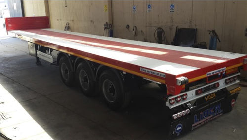 Remorque à plateau - lider trailer - porte-conteneur / de produits longs / à 3 essieux