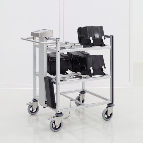 Chariot de transport - Fabmatics GmbH - de stockage / en acier inoxydable / 2 niveaux