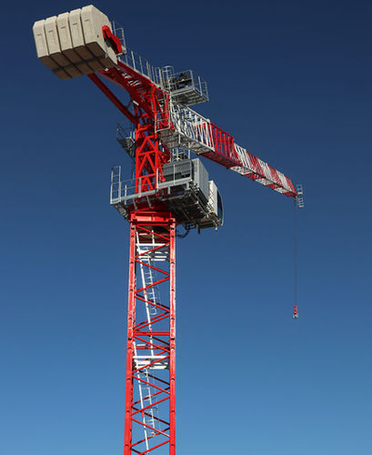 Grue montée sur camion - SLH 300 - Gruas Saez - à flèche relevable / pour chantier / de levage