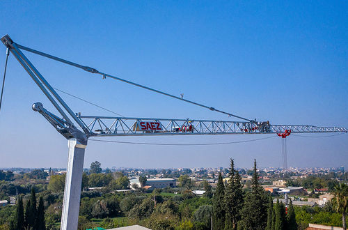 Grue montée sur camion - H 32 - Gruas Saez - à montage automatisé / pour chantier / de levage
