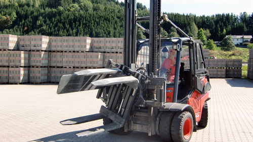 Pince de manutention pour chariot élévateur - T451W - KAUP GmbH & Co.KG - pour palettes / de transport