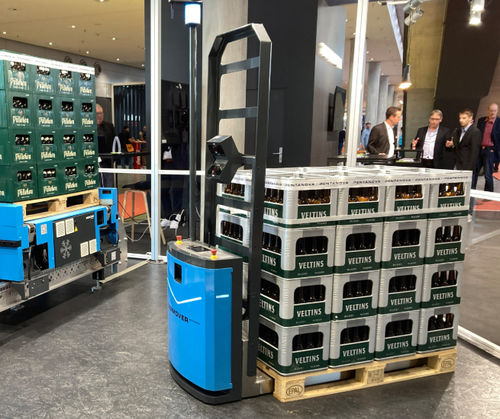 AGV de transport - PENTANOVA CS GmbH - préparateur de commandes / pour entrepôt / pour la logistique