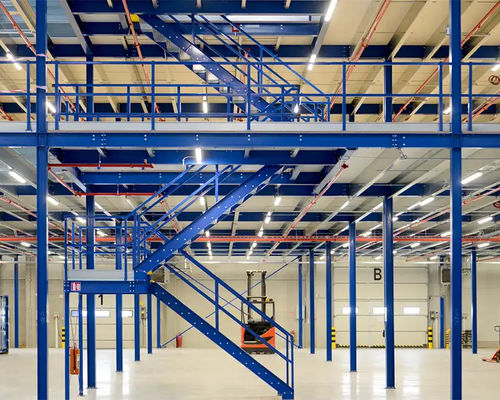 Plateforme de stockage - PROMAN s.r.o. - pour fortes charges