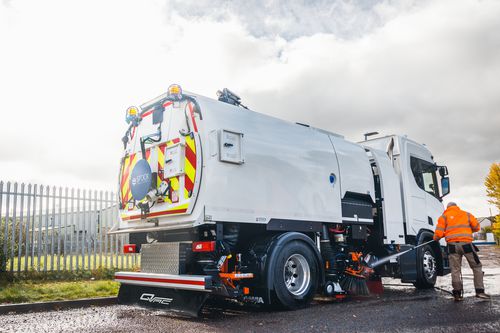 Balayeuse pour véhicule porteur - S9400 - Stock Group - diesel / de voirie / de poussières