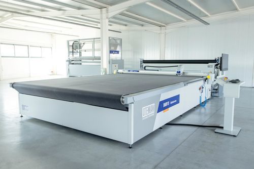 Machine de découpe automatique - SHARP CV - OTEMAN - Advanced Cutting Technology SAU - à couteau / pour matériaux composites / pour tissus
