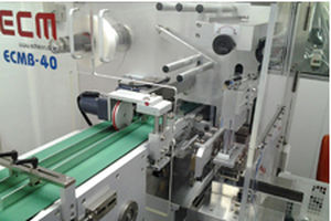 Machine de pose de bandeau étirable - ECMB-40 - ECM Co., Ltd. - de cartons