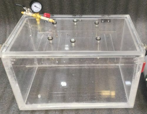 Chambre à vide en acrylique - BHFGCB181818 - Burhani Engineering Technology