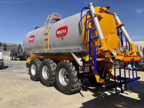 Cuve de manutention - Rigual - d'aspiration / de soudage / pour liquides