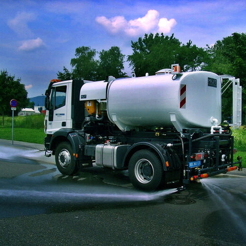 Autolaveuse autoportée - HP - Steyr Automotive GmbH - de voirie / à moteur thermique