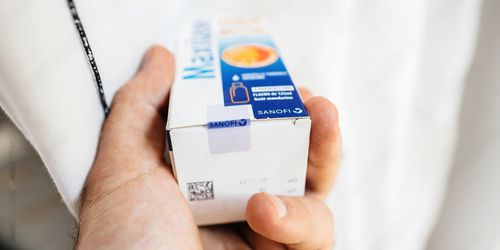 Étiquette sécuritaire - DB Groupe - infalsifiable / antivol / adhésive