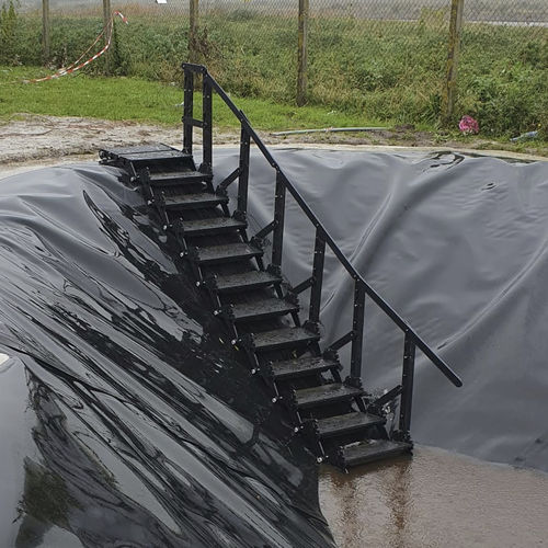 Escalier pour talus - ESTAMO® - Estamo - d'extérieur / en PEHD / de chantier
