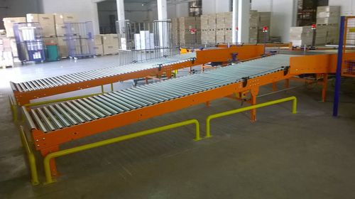 Convoyeur à bande - Reverter Industries - à rouleaux / horizontal / incliné