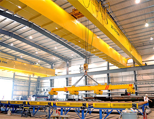 Pont roulant avec bridage magnétique - Xinxiang MAGICART Cranes Co., Ltd - bipoutre / monopoutre / pour plaques en acier