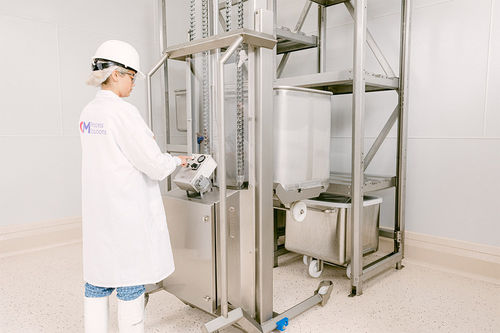 Gerbeur électrohydraulique - 600/BS2-1000 - CM Process Solutions LLC - accompagnant / pour l'industrie agroalimentaire / de manutention