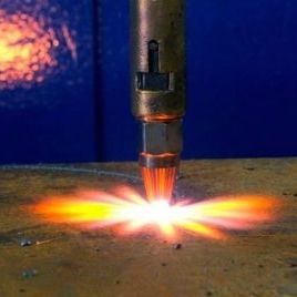 Découpe acier - L'UNION DES FORGERONS - acier inoxydable / métaux non ferreux / acier carbone