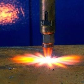 Découpe acier - L'UNION DES FORGERONS - acier inoxydable / métaux non ferreux / acier carbone