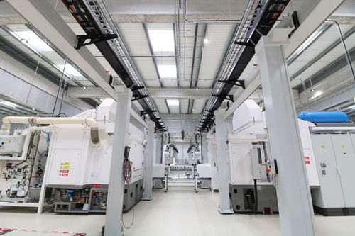 Système d'automatisation pour machine de production - PCI MACHINING