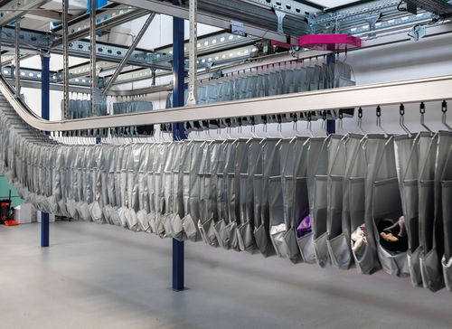 Ensacheuse à sachet - BG - BEUMER Group GmbH & Co.KG - horizontale / flow-pack / automatique