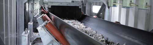Système de convoyage pour matières plastiques - BEUMER Group GmbH & Co.KG - pour grand composant / pour pneus / pour les matières minérales
