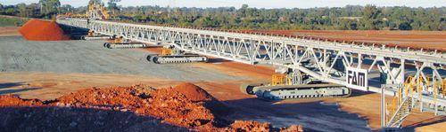 Pont transporteur - BEUMER Group GmbH & Co.KG