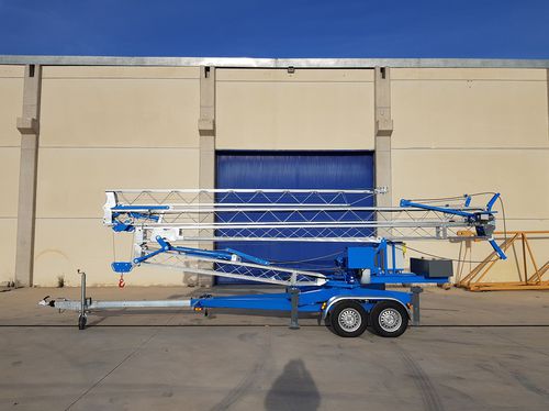 Grue à montage automatisé - MiDi - MiDi CRANES by EURO CRANE - mobile / pour façade d'immeuble / pour la maintenance