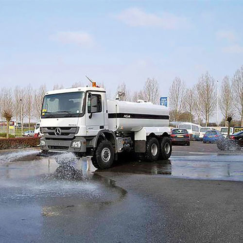 Camion-citerne pulvérisateur - MITRA Europe - à 2 essieux