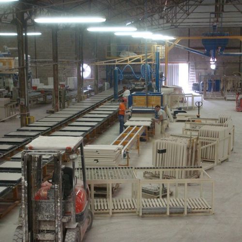 Ligne de production automatisée - TALLERES FARRAÚS sl. - pour chantier de construction