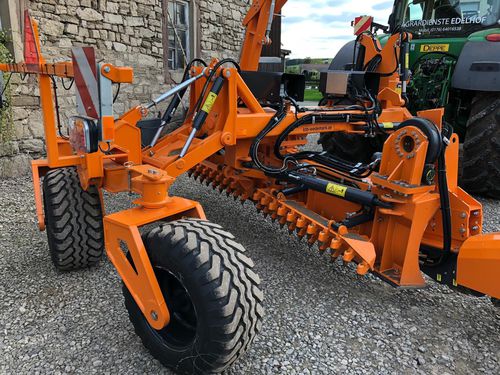 Raboteuse de sol - GP 3500	 - AP Machinebouw B.V. - 4 faces / pour pelle