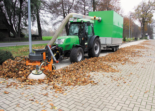 Balayeuse aspiratrice sur camion - bema SKD 200 - bema GmbH Maschinenfabrik - hydraulique / d'extérieur / de déchets