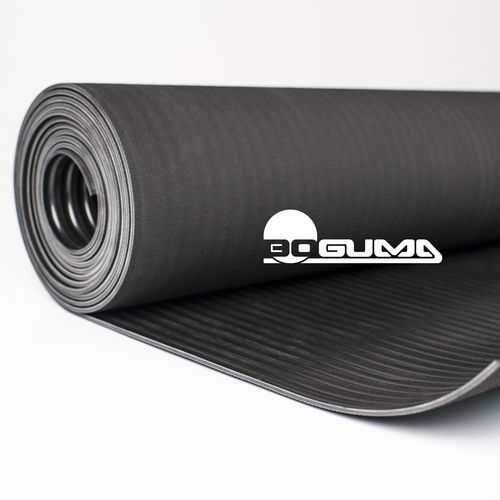 Tapis isolant électrique - DEK3-S1-2 - BOGUMA, s.r.o. - à stries larges / en élastomère / noir