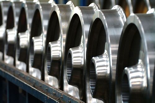 Roue ferroviaire pour trains à grande vitesse - GHH-BONATRANS - pour locomotives / en acier / avec absorbeurs de bruit