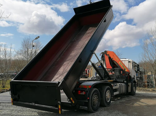 Dumper monté sur tracteur - CLM series - Ecopress group - hydraulique / à déchargement par l'arrière / à benne pivotante