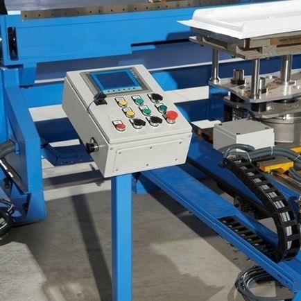 Machine de découpe par guillotine - GEM - pour mousse / pour panneau en mousse plastique / pour l'industrie automobile