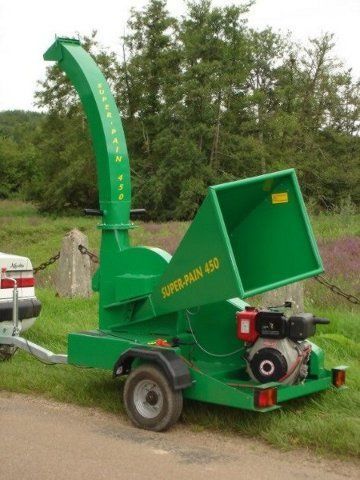 Broyeur de branches mobile - SUPER-PAIN 450 G - EQUIPE JEAN PAIN SARL - sur remorque / monté sur tracteur