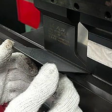 Pliage de tôle titane - CTT TECHNOLOGY (UK) LIMITED - acier inoxydable / aluminium / cuivre